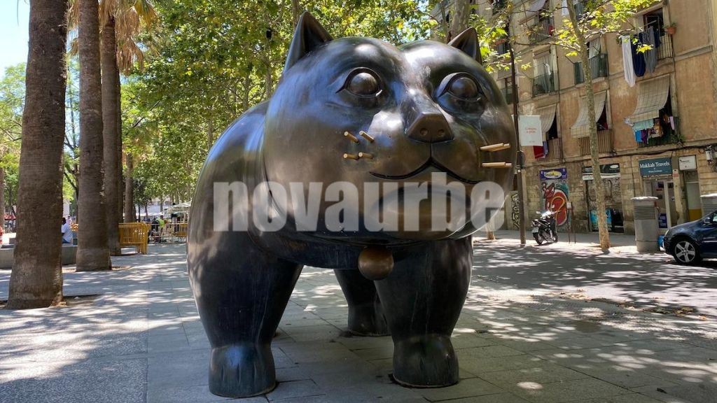 Ático Estudio Reformado en el Corazón de El Raval