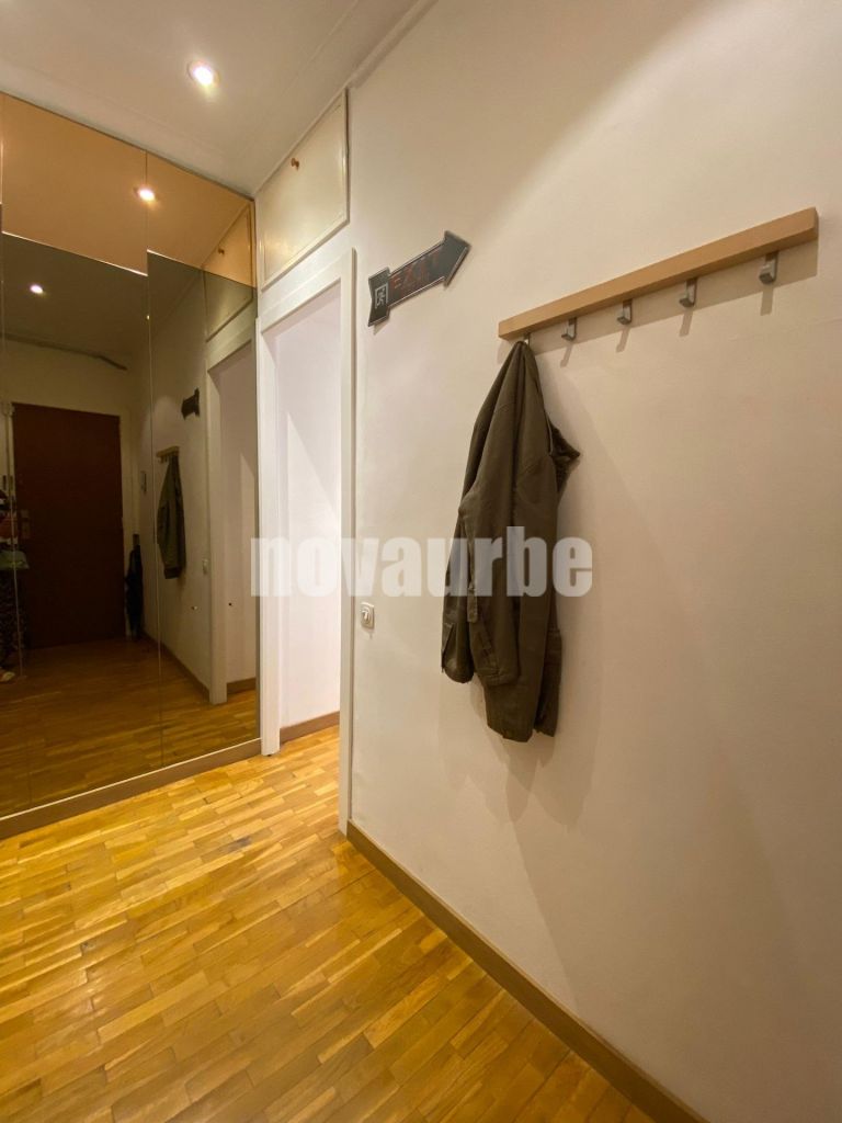 Amplio y Luminoso Piso en La Sagrada Família, Barcelona