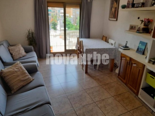 Appartement de 95 m² à vendre à EL CARMEL, Barcelona