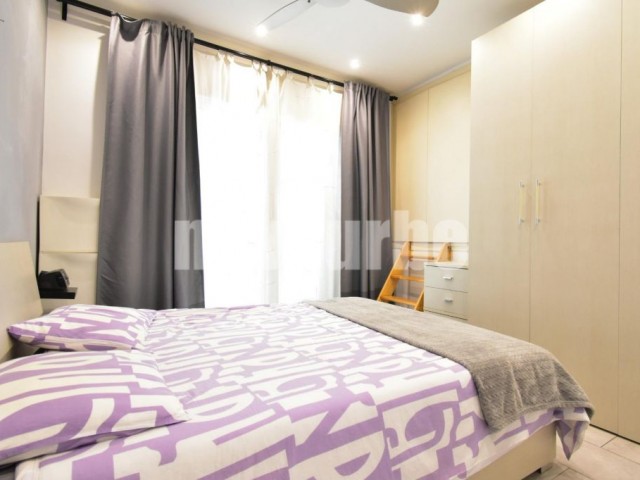 Elegante apartamento reformado en el corazón de Barcelona, a pasos de la Sagrada Familia