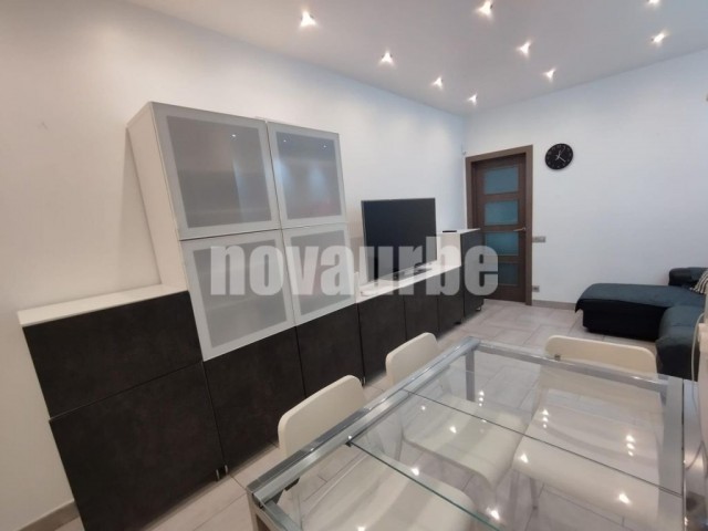 Acogedor apartamento reformado a pocos pasos de la Sagrada Familia
