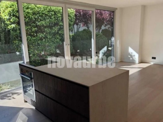Piso de 79 m² con piscina en venta en Diagonal Mar/Front Marítim del Poblenou, Barcelona