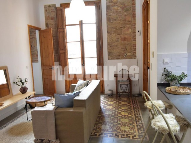 Encanto Gótico con Historia y Confort Moderno