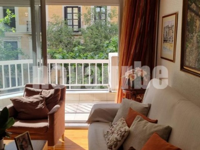 Piso de 122 m² en venta en L