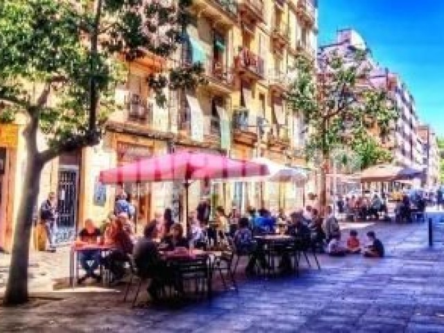 Oportunidad única en Poble-sec! Vivienda reformada con licencia turística y alto potencial de rentabilidad