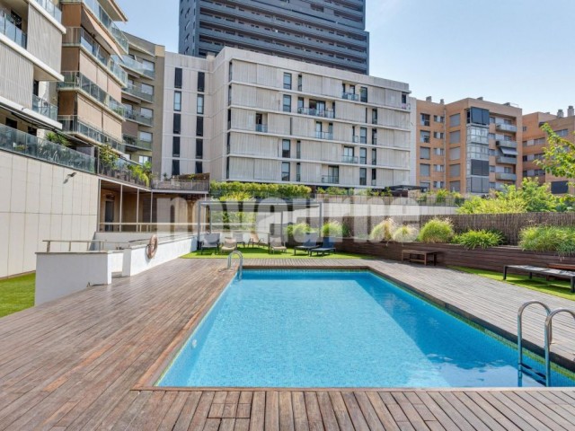 Piso de 92 m² con piscina y terraza en venta en Diagonal Mar i el Front Marítim del Poblenou, Barcelona