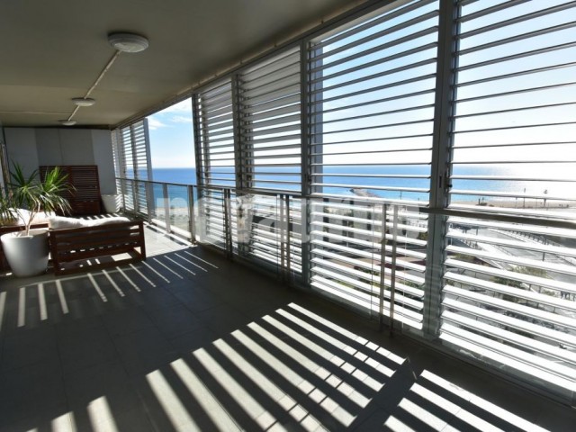 PRIMERA LINEA DEL MAR