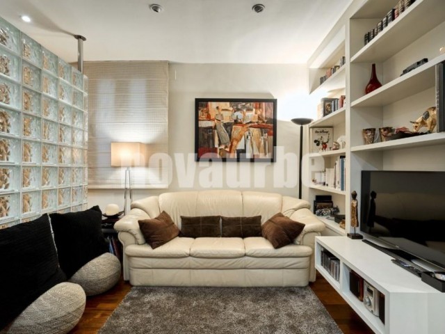 Pis de 60 m² en venda a La Nova Esquerra de l