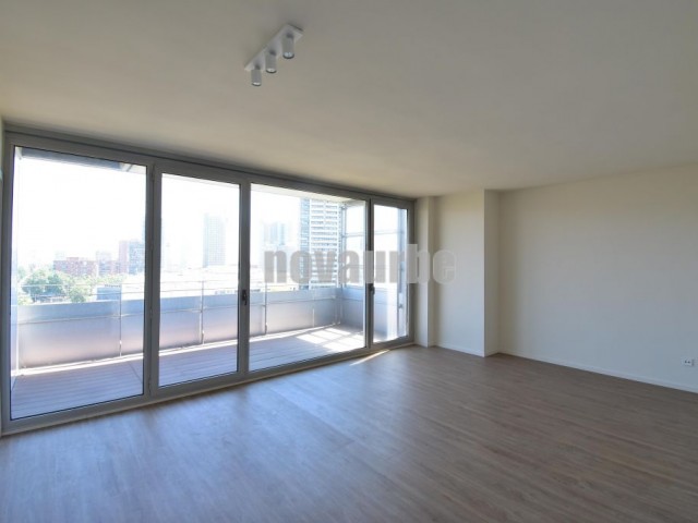 Magnifica vivienda en venta en Diagonal Mar complejo Illa del Cel