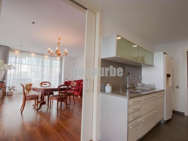 Piso en venta de 4 habitaciones en illa del Mar 