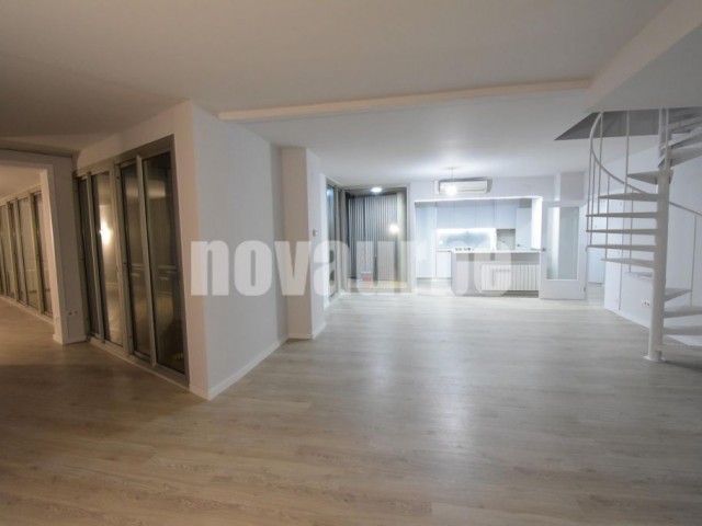 250 sqm flat with terrace for sale in Sant Andreu de Palomar, Barcelona