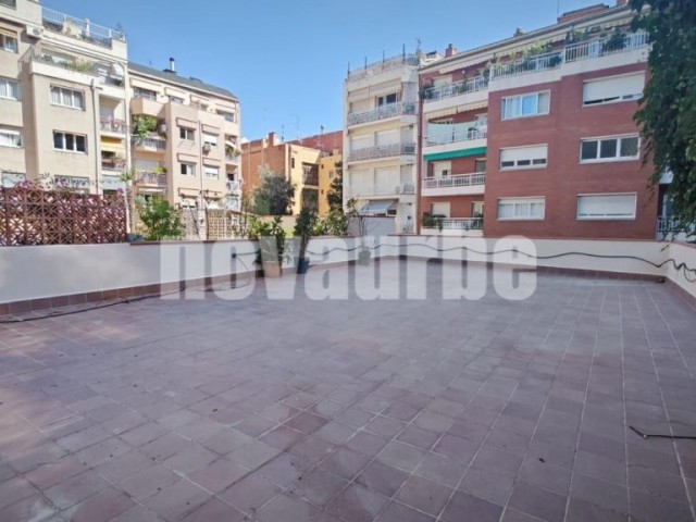 Pis de 210 m² amb terrassa en venda a Sant Gervasi - Galvany, Barcelona