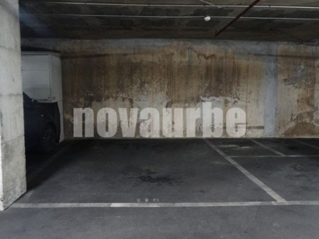 31 sqm parking for sale in La Vila Olímpica del Poblenou, Barcelona